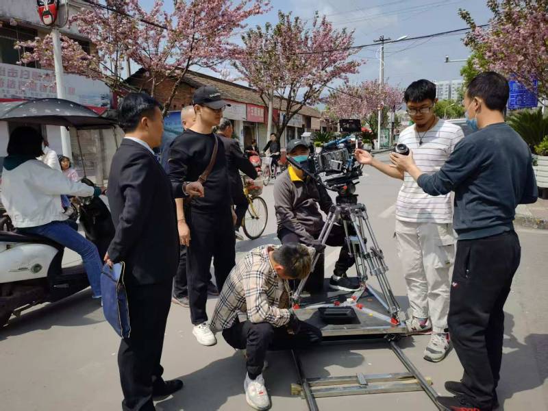 节日限定！乐业县电商产品宣传视频定制礼盒装惊艳亮相